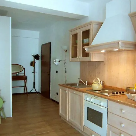 Casa *