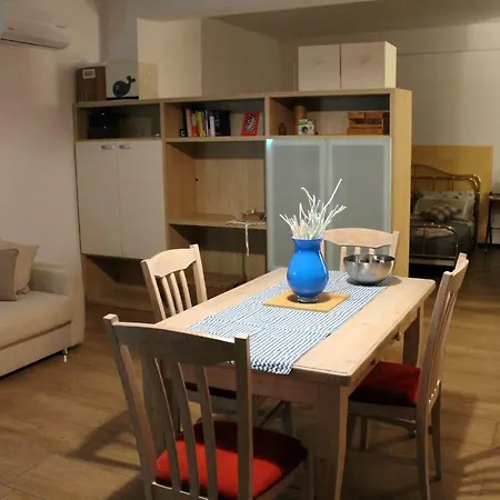 Casa *