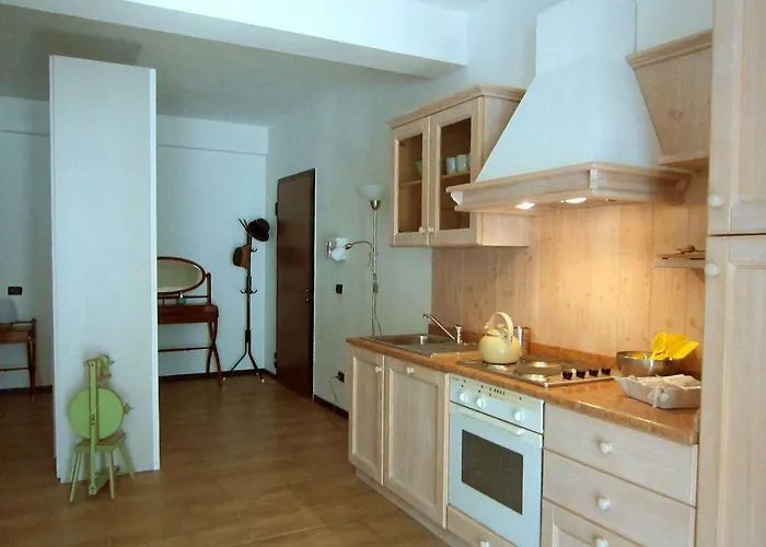 Casa *
